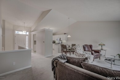 2042 Bryceway Ct NE unit 15, Grand Rapids, MI 49505 - photo 3