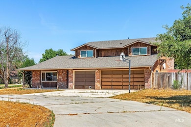 2088 N Leann Way, Meridian, ID 83646 - photo 3