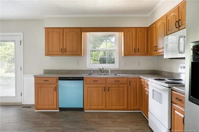 7531 Selwyn Ct, Fayetteville, NC 28303 - photo 5