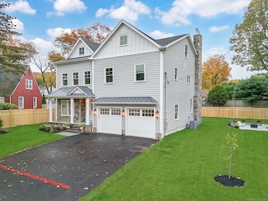 33 Middlebrook Place, Fairfield, CT 06824 - photo 3