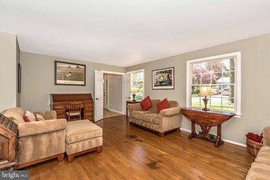 9409 Mellenbrook Rd, Columbia, MD 21045 - photo 5