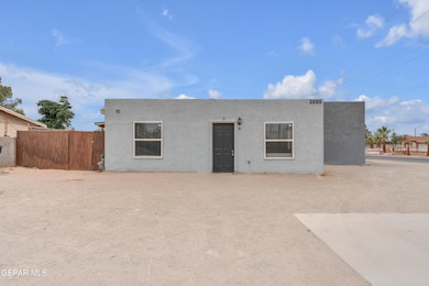 3899 VANDERVEER Dr
