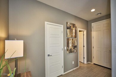 Foyer2