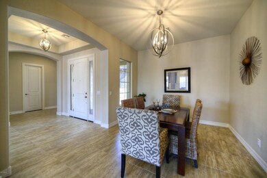002_Dining Room