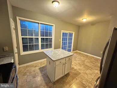 45 Battalion Ct, Bunker Hill, WV 25413 - photo 3