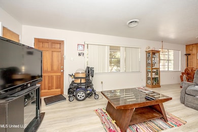 6237 Browning Dr, Ocean Springs, MS 39564 - photo 6