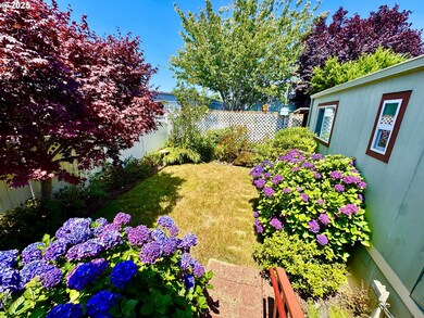 15889 Sunset Strip unit 45, Brookings, OR 97415 - photo 3