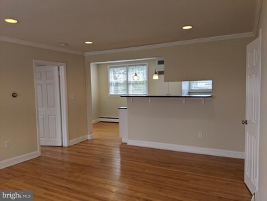 5 W Golf Club Ln unit C2, Paoli, PA 19301 - photo 4