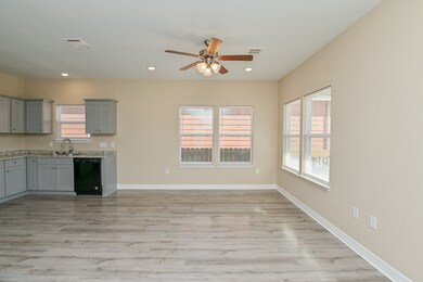 7821 Sealey St, Houston, TX 77088 - photo 5