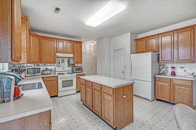 713 Meade Ct, Williamstown, NJ 08094 - photo 7