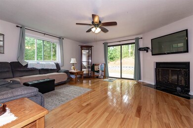 9 Ryan Way, Nashua, NH 03064 - photo 5
