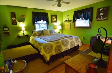 2002 Richmond Rd, Easton, PA 18040 - photo 6