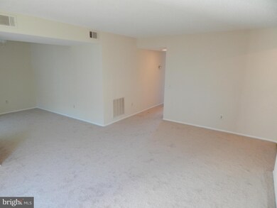 111 Fort Evans Rd SE unit D, Leesburg, VA 20175 - photo 6