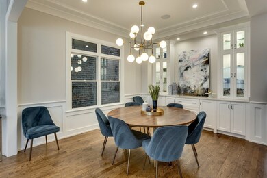 4906 N Seeley Ave, Chicago, IL 60625 - photo 5