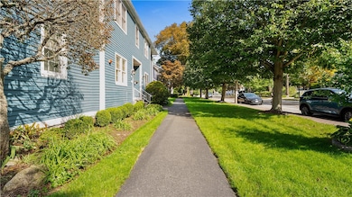 99 Post Rd unit 3, Warwick, RI 02888 - photo 6