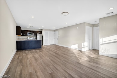 692 US Highway 206 unit 202, Hillsborough, NJ 08844 - photo 6