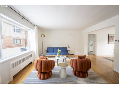 2355 SW Cedar St unit 9, Portland, OR 97205 - photo 4