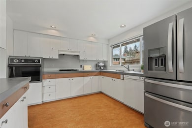 316 158th Place SE, Bellevue, WA 98008 - photo 7