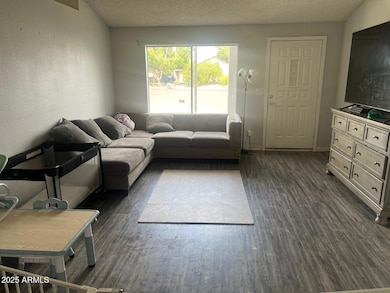 6901 W Monterey Way, Phoenix, AZ 85033 - photo 5