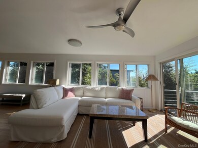 150 Clipper Roadway, Corneille Estates, NY 11770 - photo 3