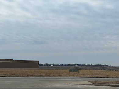 0 E Lincolnway unit MRD12284937, Sterling, IL 61081 - photo 4