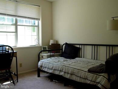 4622 28th Rd S unit C, Arlington, VA 22206 - photo 6