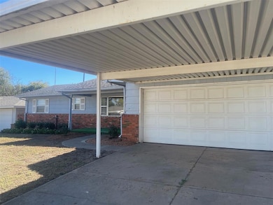 1219 E Monroe Dr, Shawnee, OK 74804 - photo 3