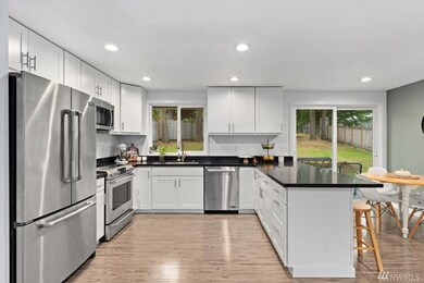 625 217th St SW, Bothell, WA 98021 - photo 7