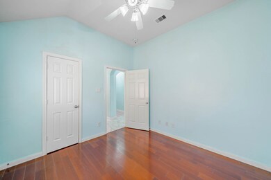 10542 Rustling Villas Ln, Houston, TX 77075 - photo 4