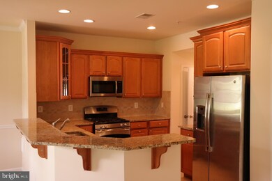 23213 Observation Dr, Clarksburg, MD 20871 - photo 7