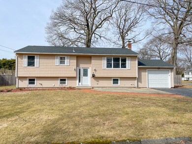 5 Belvedere Dr, Warwick, RI 02889 - photo 4