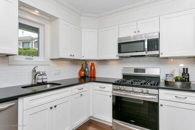 18 Spruce Ln Spring Lake NJ-MLS_Size-017