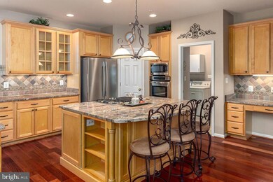 15611 Straughn Dr, Laurel, MD 20707 - photo 3