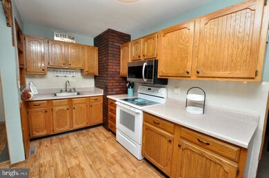 601 Weymouth Rd, Browns Mills, NJ 08015 - photo 7