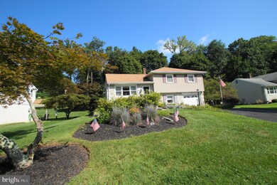 994 Carlin Dr, Southampton, PA 18966 - photo 3