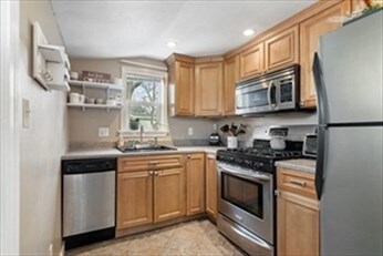 35 Mountain View Rd, East Weymouth, MA 02189 - photo 3