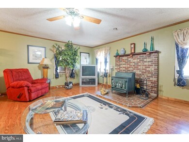 10 Guild Ct, Willingboro, NJ 08046 - photo 4