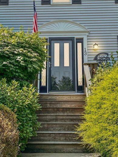 13 Forestview Dr, Fairhaven, MA 02719 - photo 2