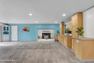 05-1755 N Cecil Rd