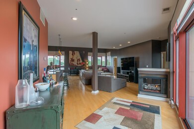 1300 Northwest Boulevard | 406