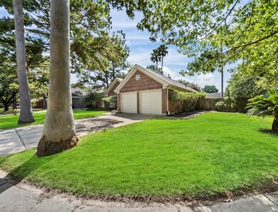 17423 Shatnerwood Dr, Houston, TX 77095 - photo 2