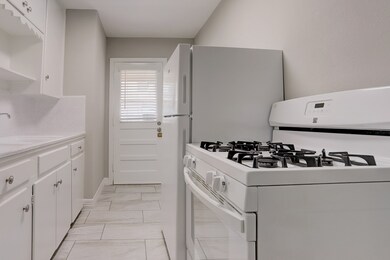 2316 Hazard St unit 3, Houston, TX 77019 - photo 6