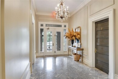 Entry Foyer & Main Hall accessing units