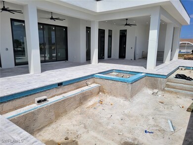 Pool, Spa & Lanai Area