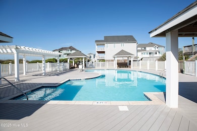 000 Hampton Colony Cir, North Topsail Beach, NC 28460 - photo 2