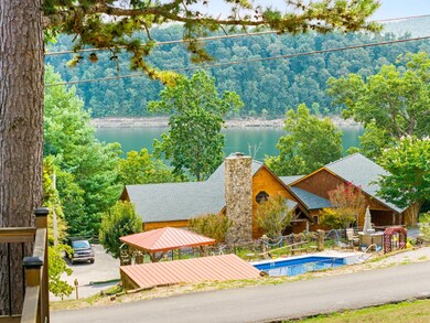 Bridge Hollow Photo-09