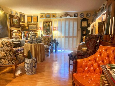 1257 Country Place Dr, Houston, TX 77079 - photo 4