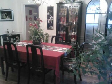 2088 Linden Ave, Memphis, TN 38104 - photo 4