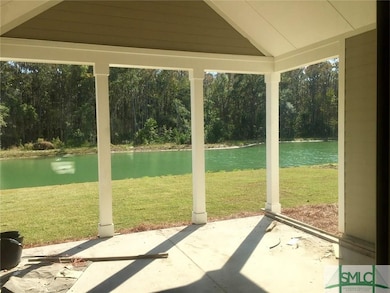 Back patio w/view