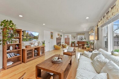 31 Lake Ave, Woburn, MA 01801 - photo 6